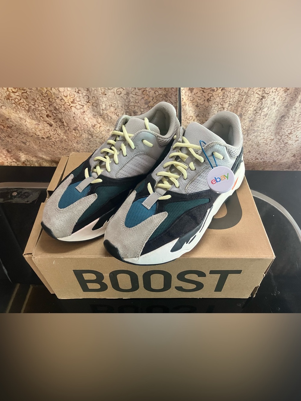 Authentic Adidas Yeezy Boost 700 Wave Runner OG First Release Size 9.5